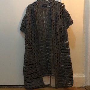 Short sleeve hand knit sweater